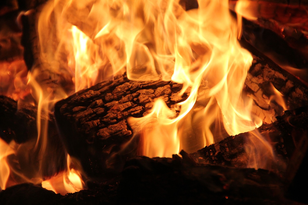 Professional Fireplace Cleaning Services In Lincolnwood Illinois